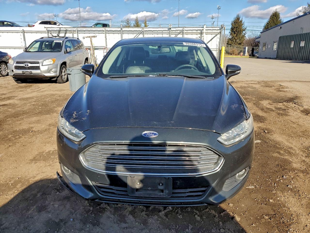 Ford Fusion Se Hybrid Image 5