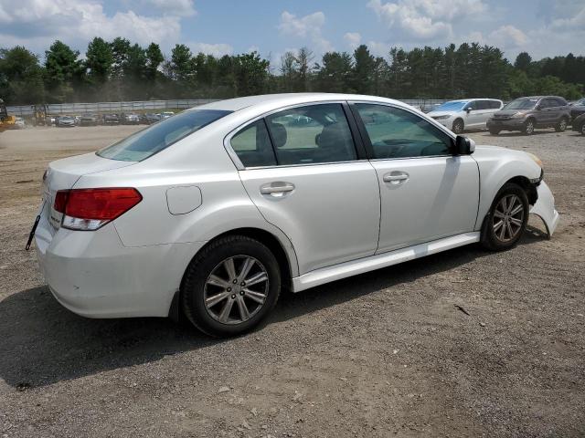 Subaru Legacy 2.5i Premium Image 2