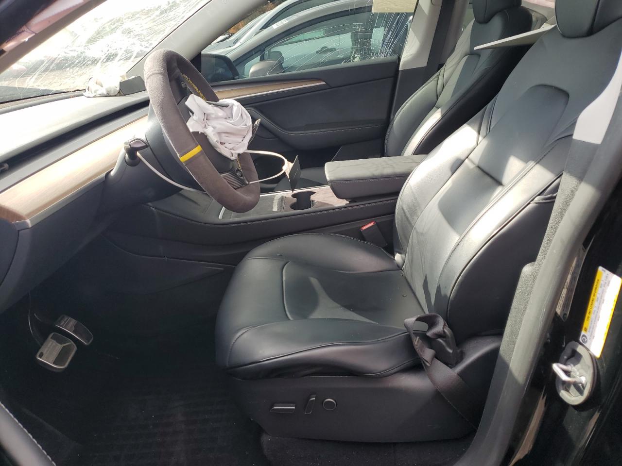 Tesla Model Y Image 6