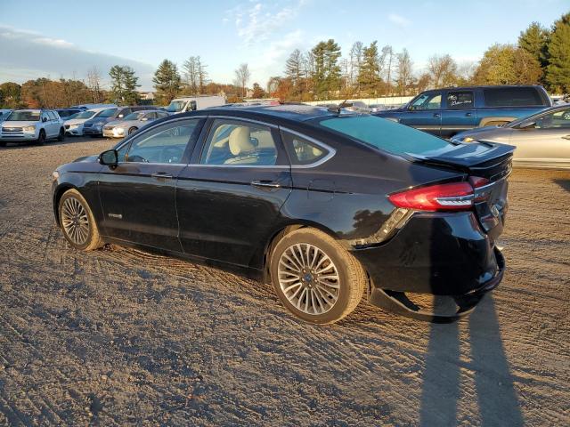 Ford Fusion Titanium Hev Image 2