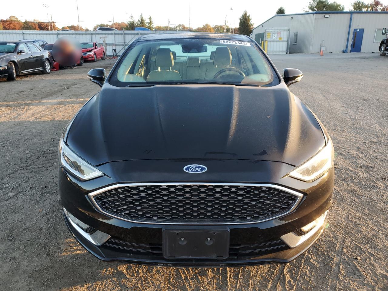 Ford Fusion Titanium Hev Image 5