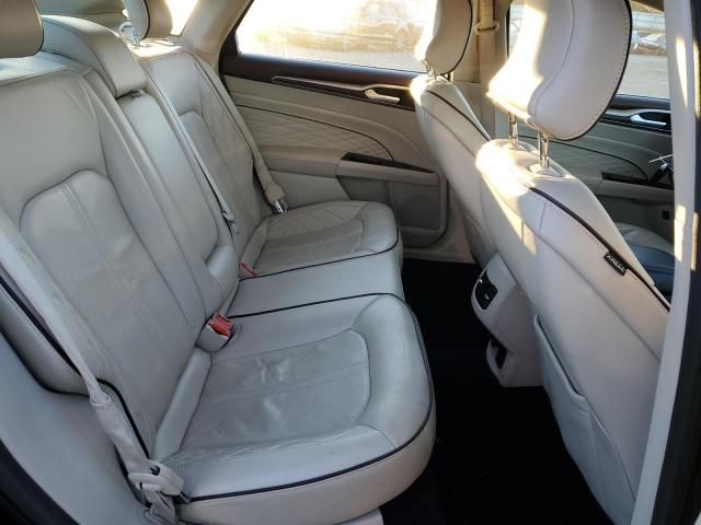 Ford Fusion Titanium Hev Image 9