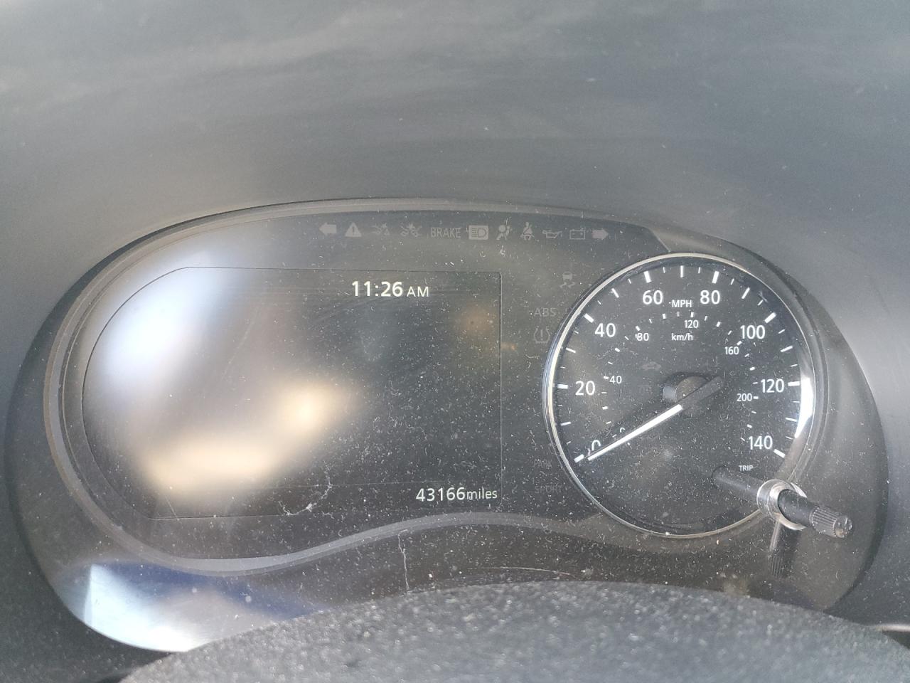 Nissan Kicks Sr Image 4