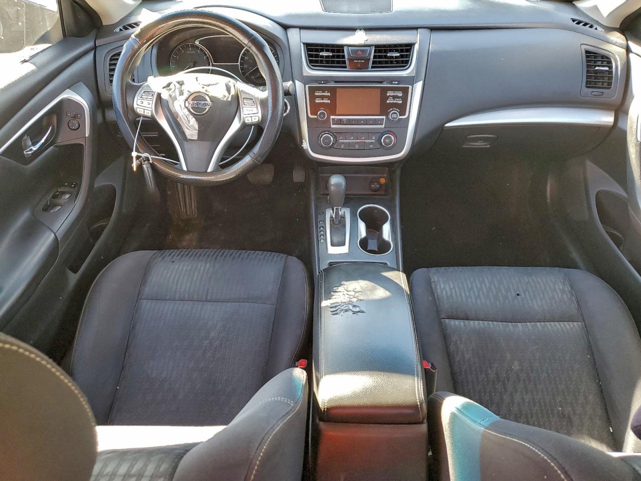 Nissan Altima 2.5 Image 9