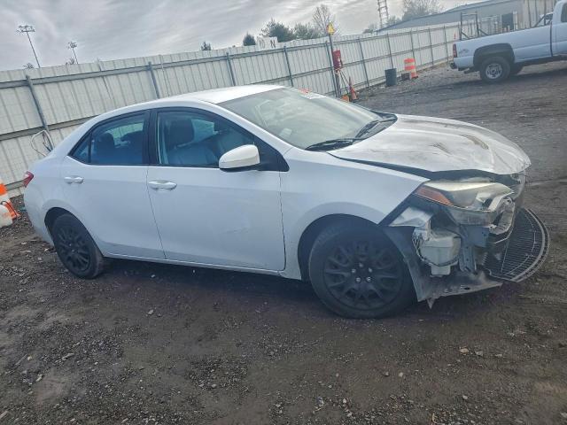 Toyota Corolla L Image 10