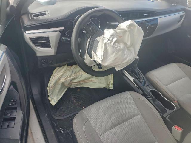 Toyota Corolla L Image 5