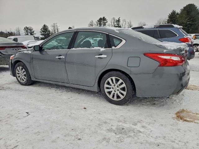 Nissan Altima 2.5 Image 7