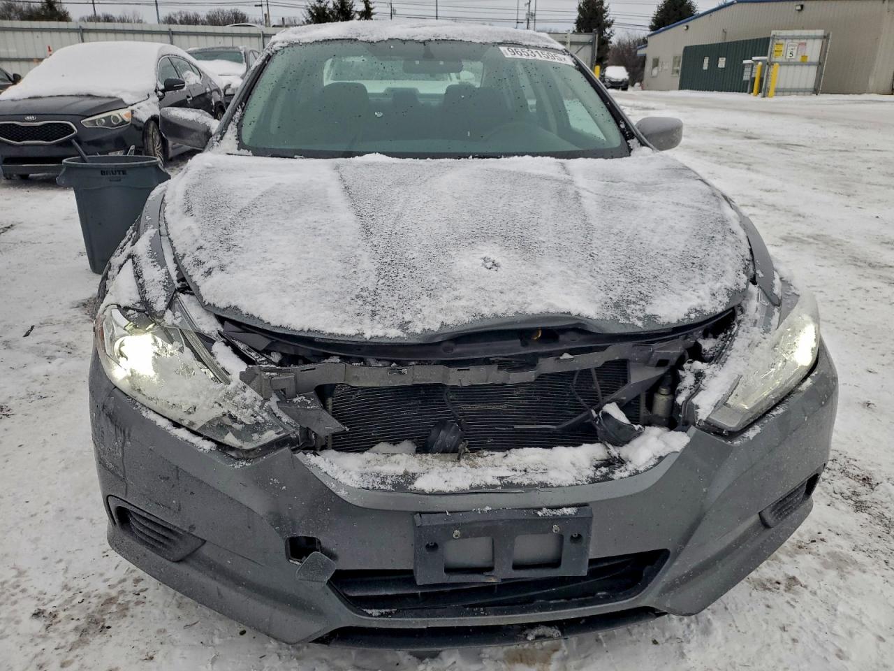 Nissan Altima 2.5 Image 10