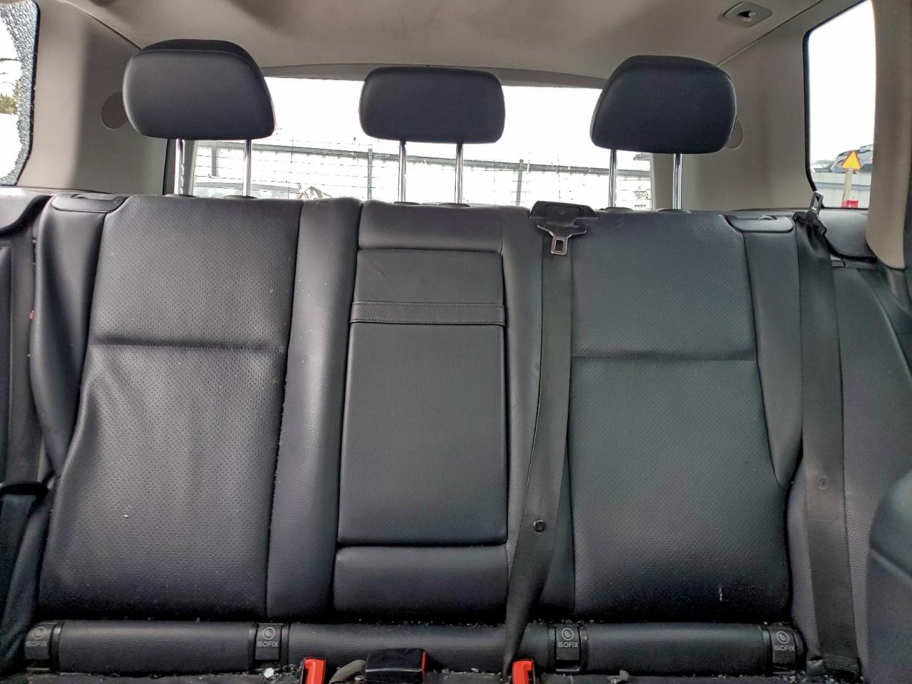 Mercedes-Benz GLK 350 4matic Image 8