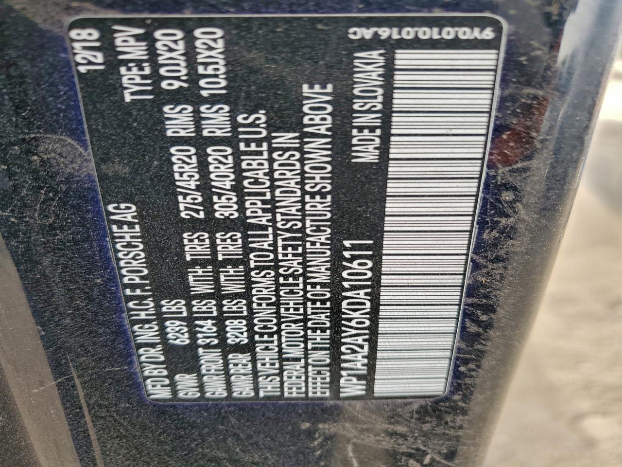 Porsche Cayenne Image 12