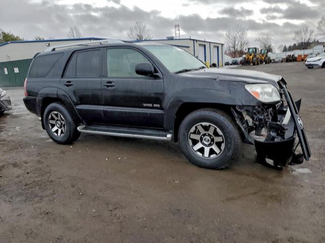 Toyota 4Runner Limited Image 4