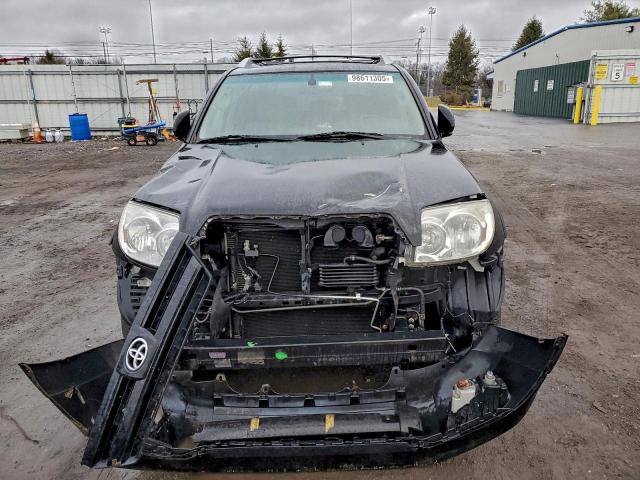 Toyota 4Runner Limited Image 10