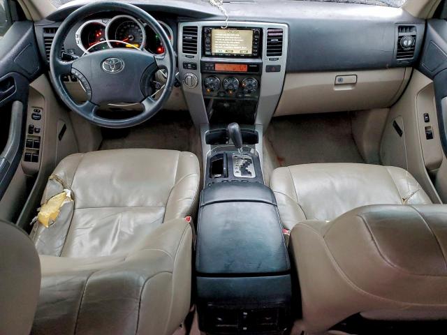 Toyota 4Runner Limited Image 11