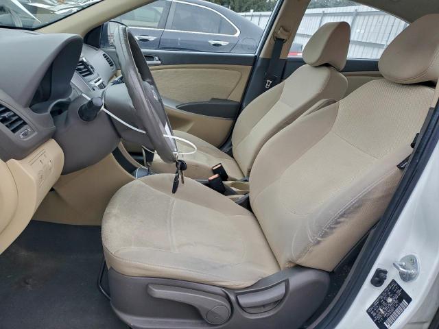 Hyundai ACCENT Gls Image 3