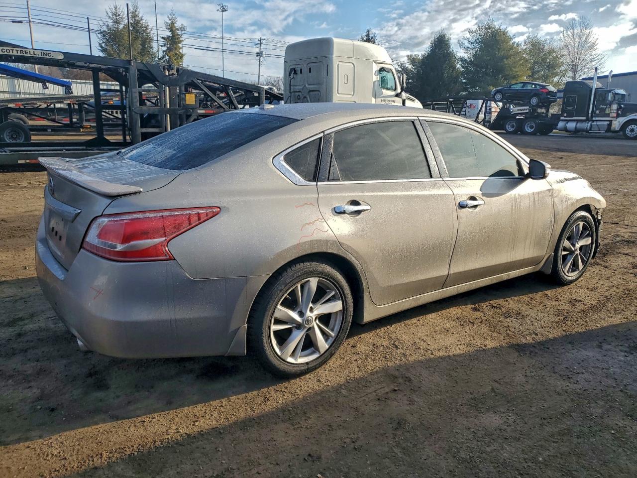 Nissan Altima 2.5 Image 2