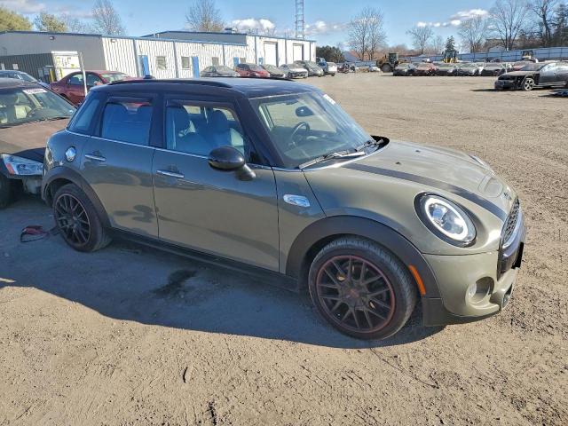 MINI Cooper S Image 8