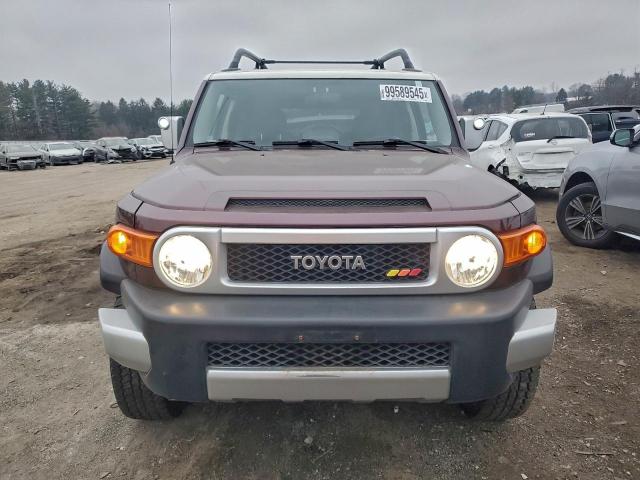 Toyota FJ Cruiser Image 5