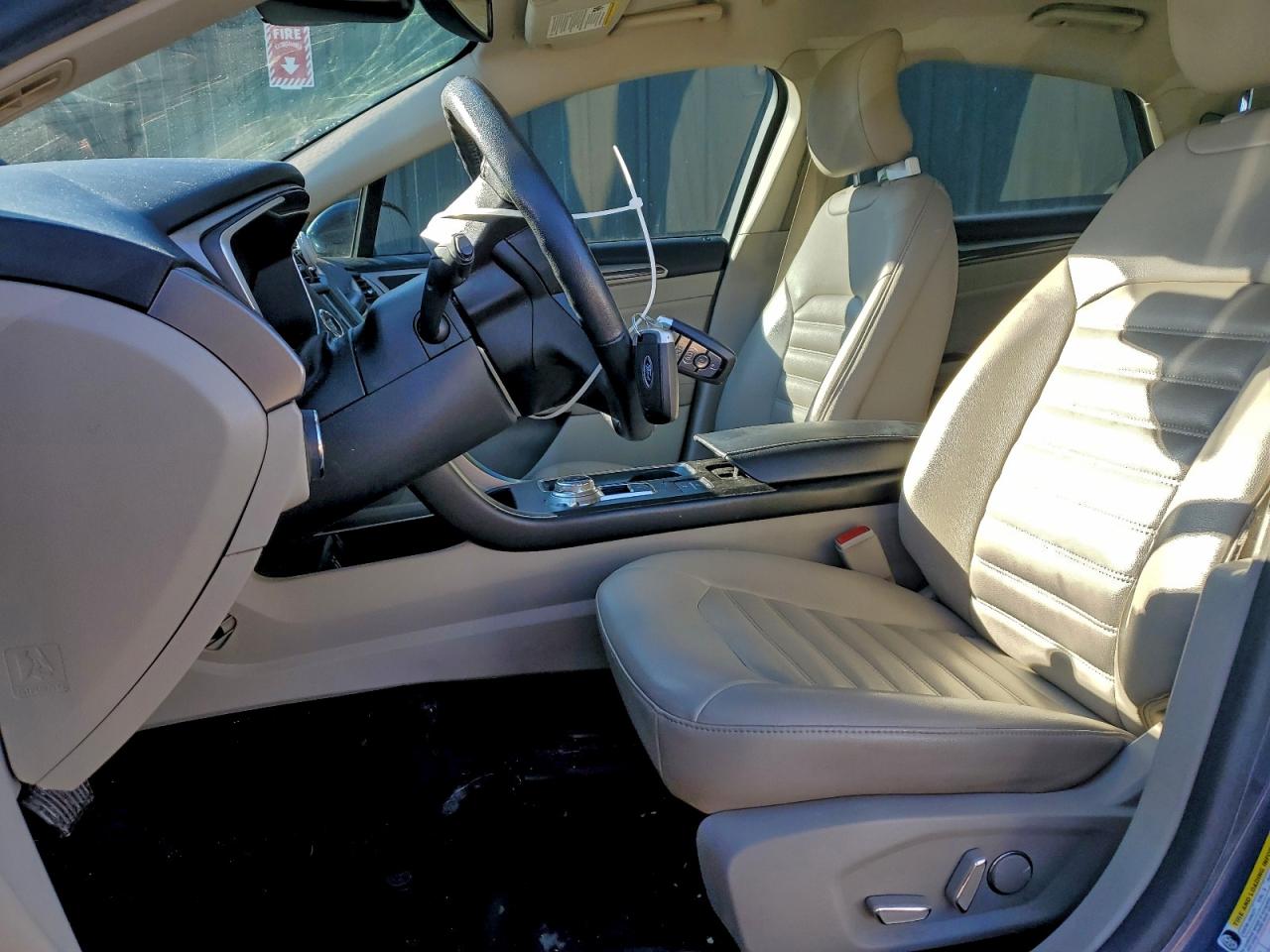 Ford Fusion Sel Image 11