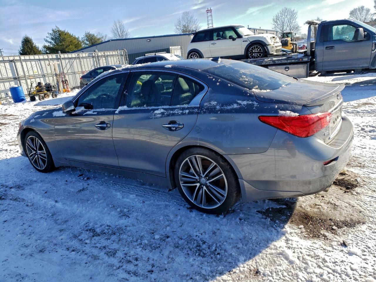 INFINITI Q50 Base Image 2