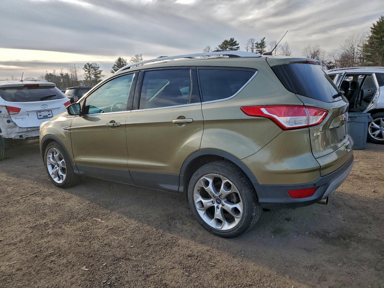 Ford Escape Titanium Image 5