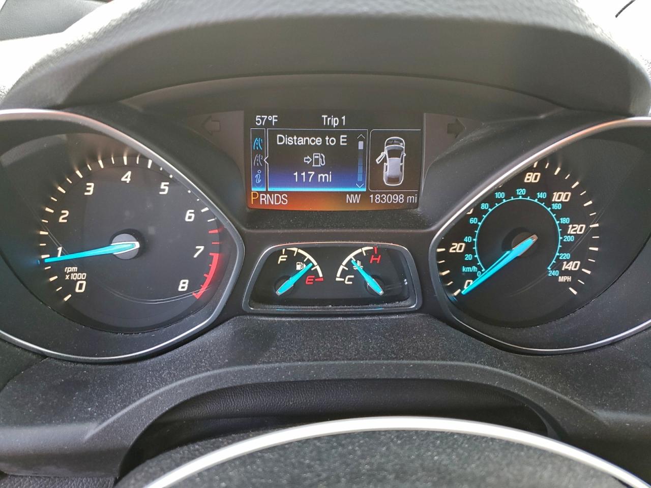 Ford Escape Titanium Image 6