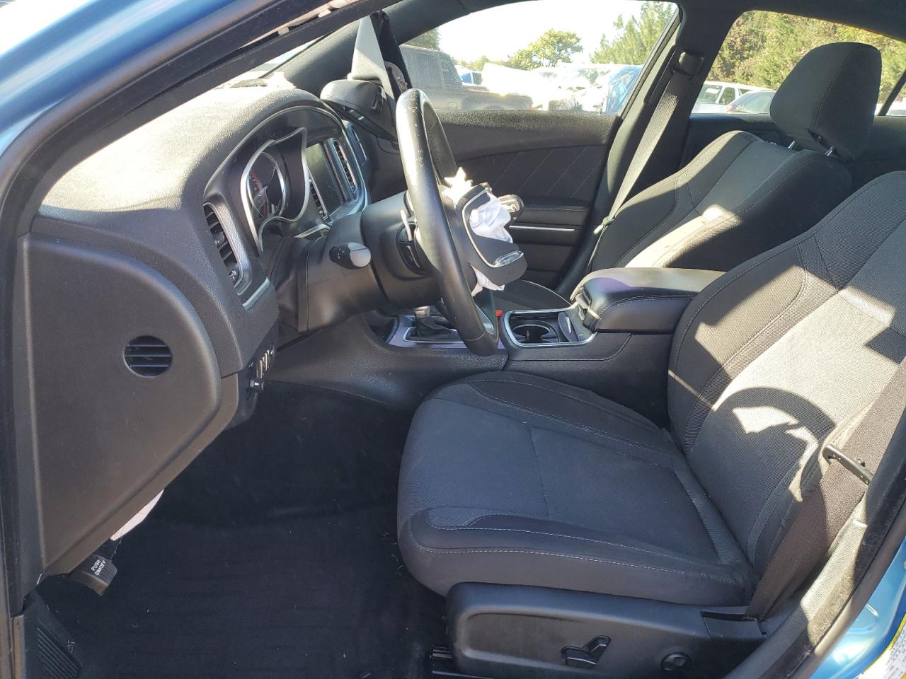 Dodge Charger Sxt Image 2