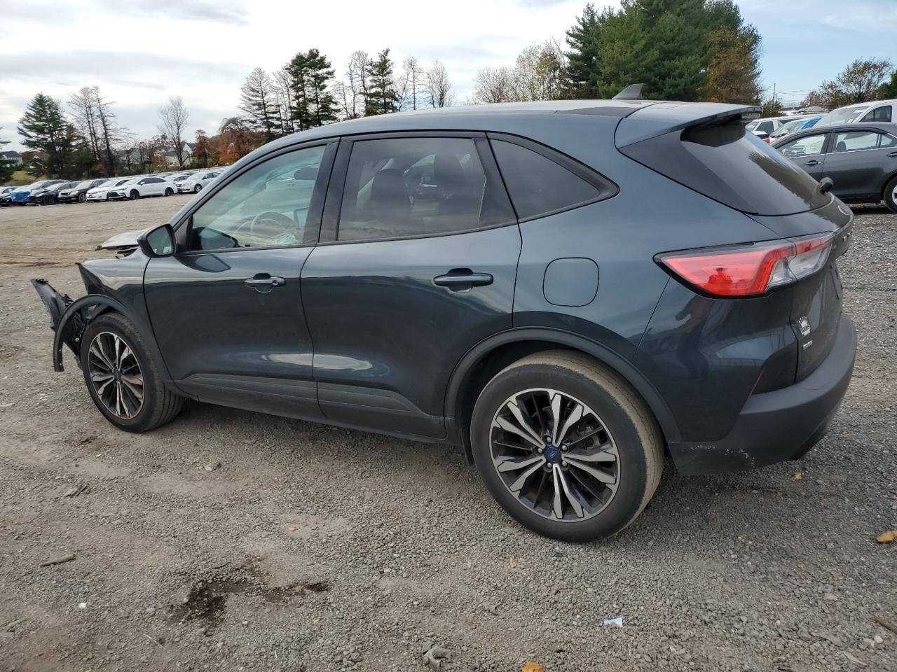 Ford Escape Se Image 8