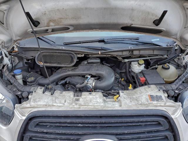 Ford Transit T-250 Image 5