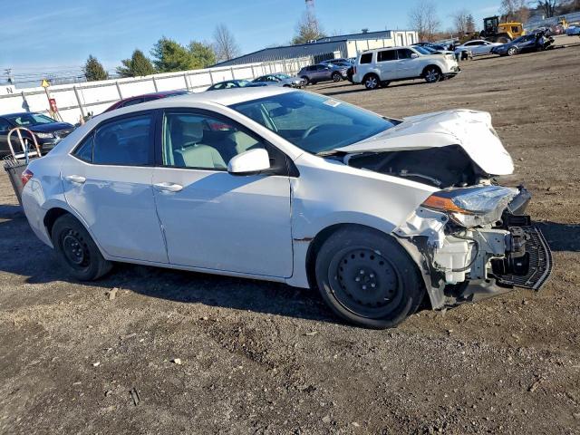 Toyota Corolla L Image 3