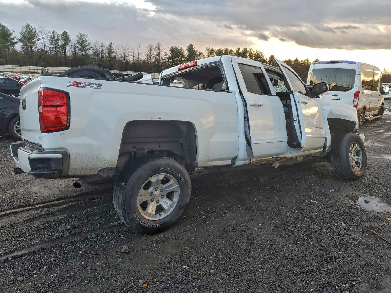Chevrolet Silverado K1500 Lt Image 8