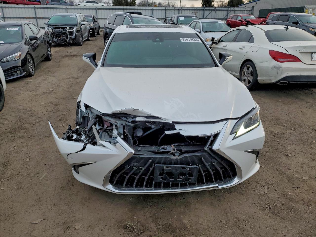Lexus Es 350 Base Image 11
