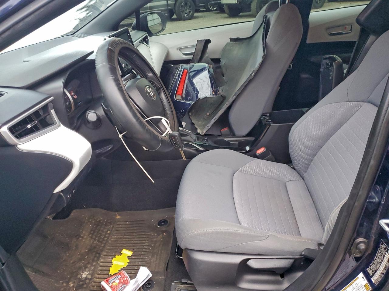 Toyota Corolla Se Image 9