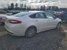 Ford Fusion Se Phev Image 10