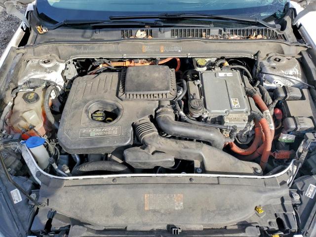Ford Fusion Se Phev Image 8