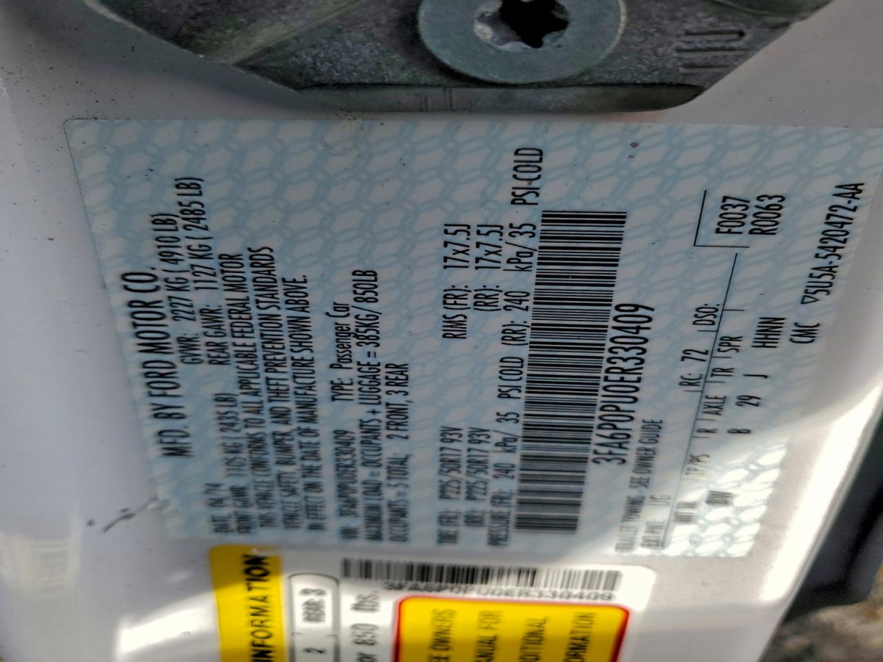 Ford Fusion Se Phev Image 7