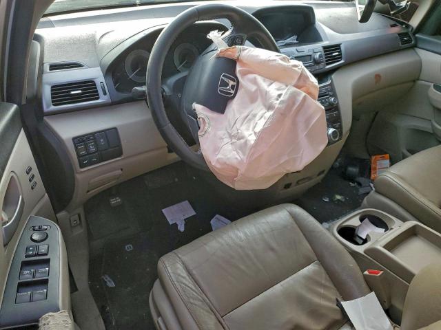 Honda Odyssey Touring Image 5