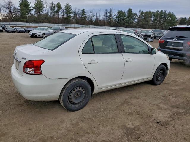 Toyota Yaris Image 2