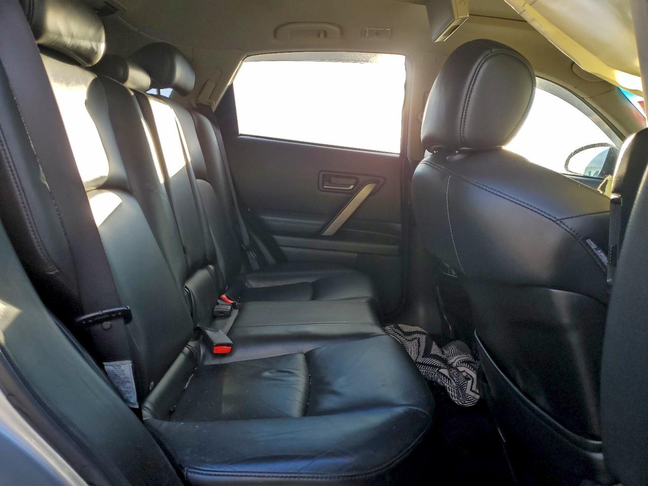 INFINITI Fx Image 13