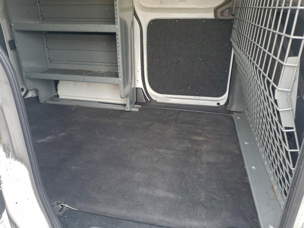 Nissan Nv 2.5s Image 2