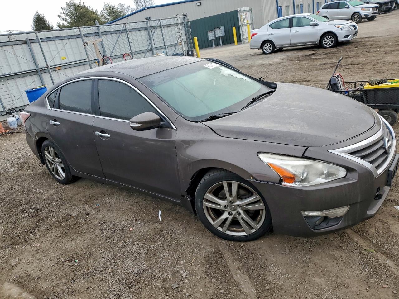 Nissan Altima 3.5s Image 4