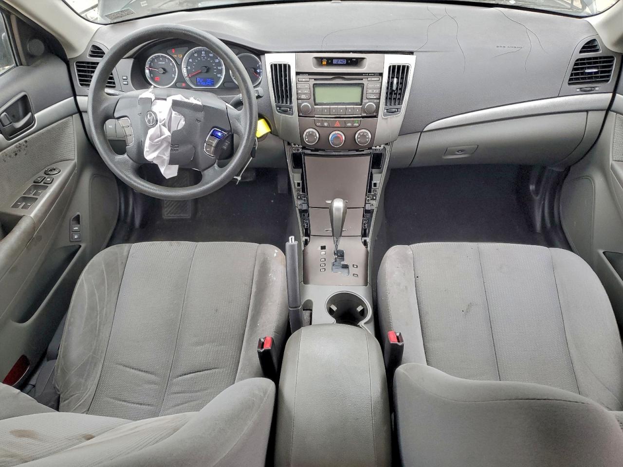 Hyundai SONATA Gls Image 8