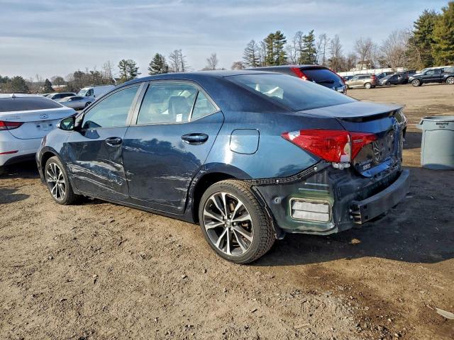 Toyota Corolla L Image 12