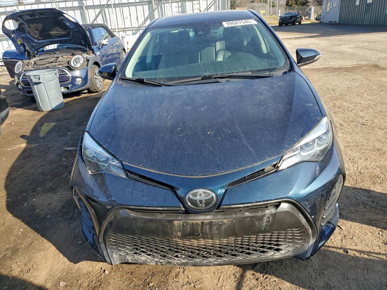 Toyota Corolla L Image 11