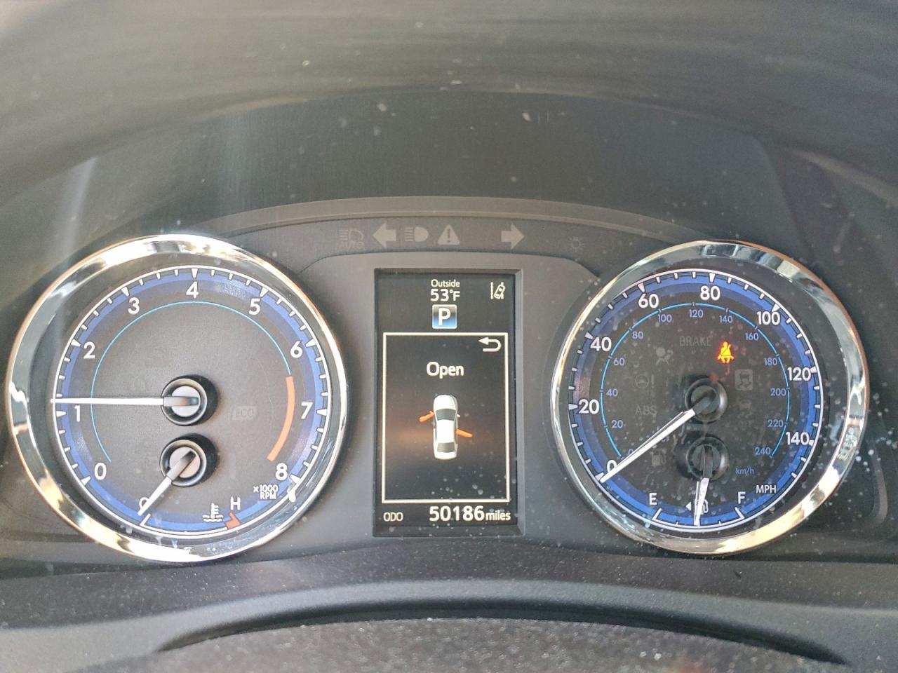 Toyota Corolla L Image 7