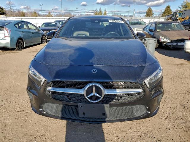 Mercedes-Benz A-Class 220 4matic Image 3