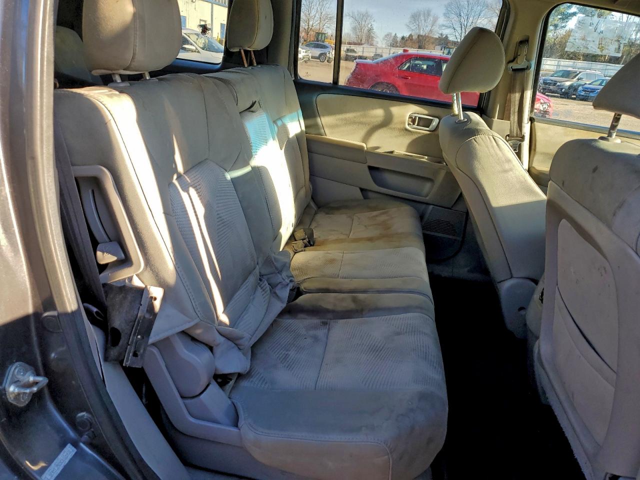 Honda Pilot Lx Image 9