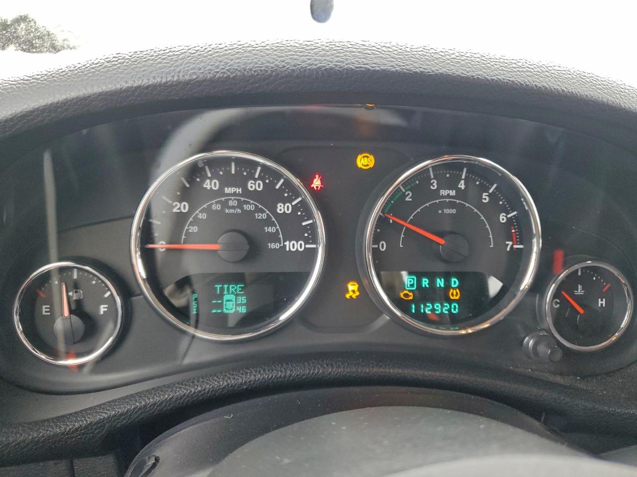 Jeep Wrangler Sport Image 5