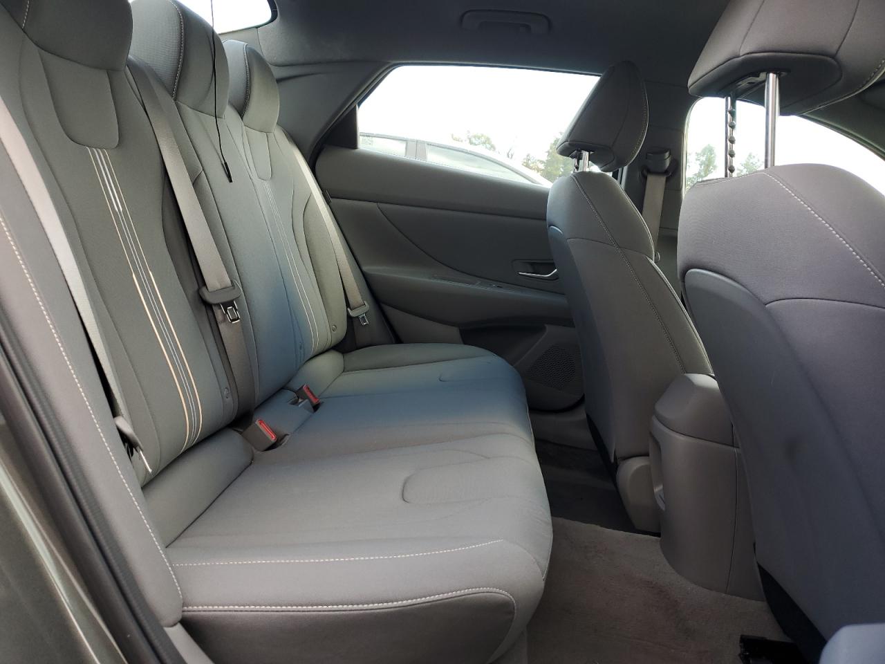 Hyundai ELANTRA Sel Sport Image 10