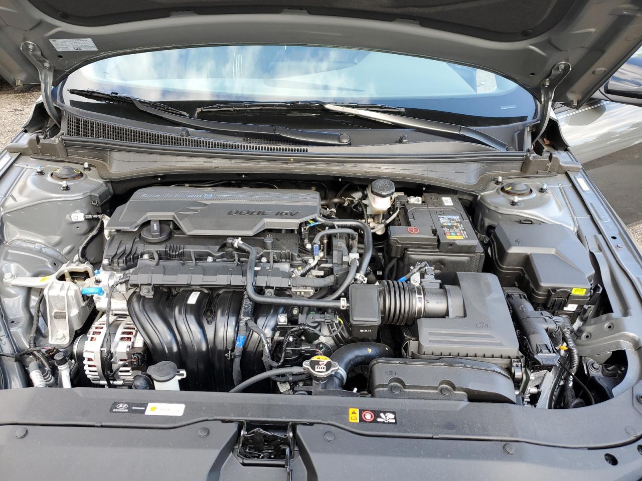 Hyundai ELANTRA Sel Sport Image 7