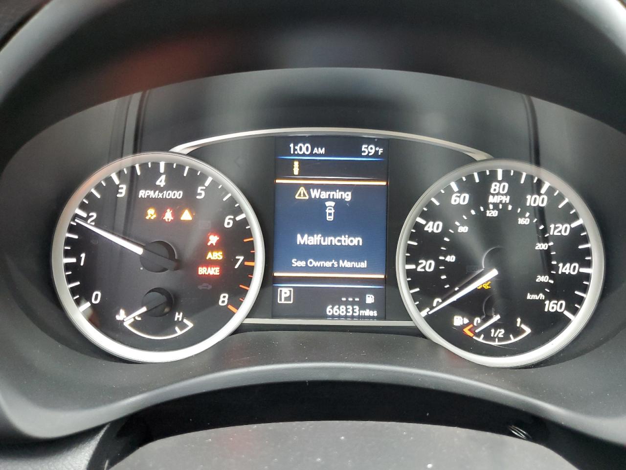 Nissan Sentra S Image 10